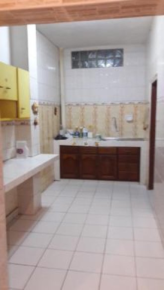 PUCALLPA   ALQUILO CASA CENTRICA DE DOS PISOS        telefono   999147874