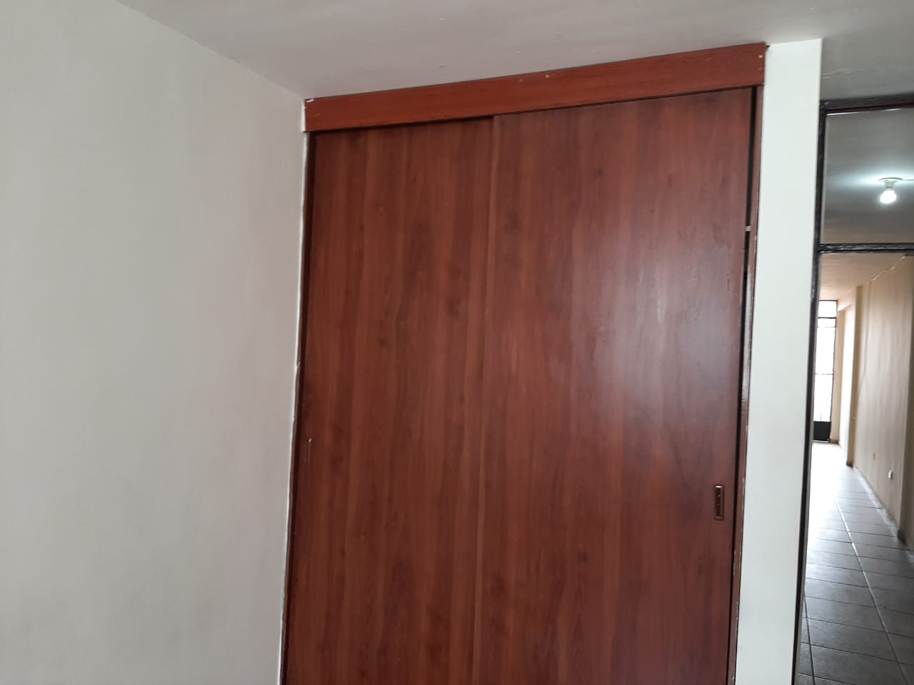 Alquiler Departamento San Borja con 3 dormitorios y dos baños cochera