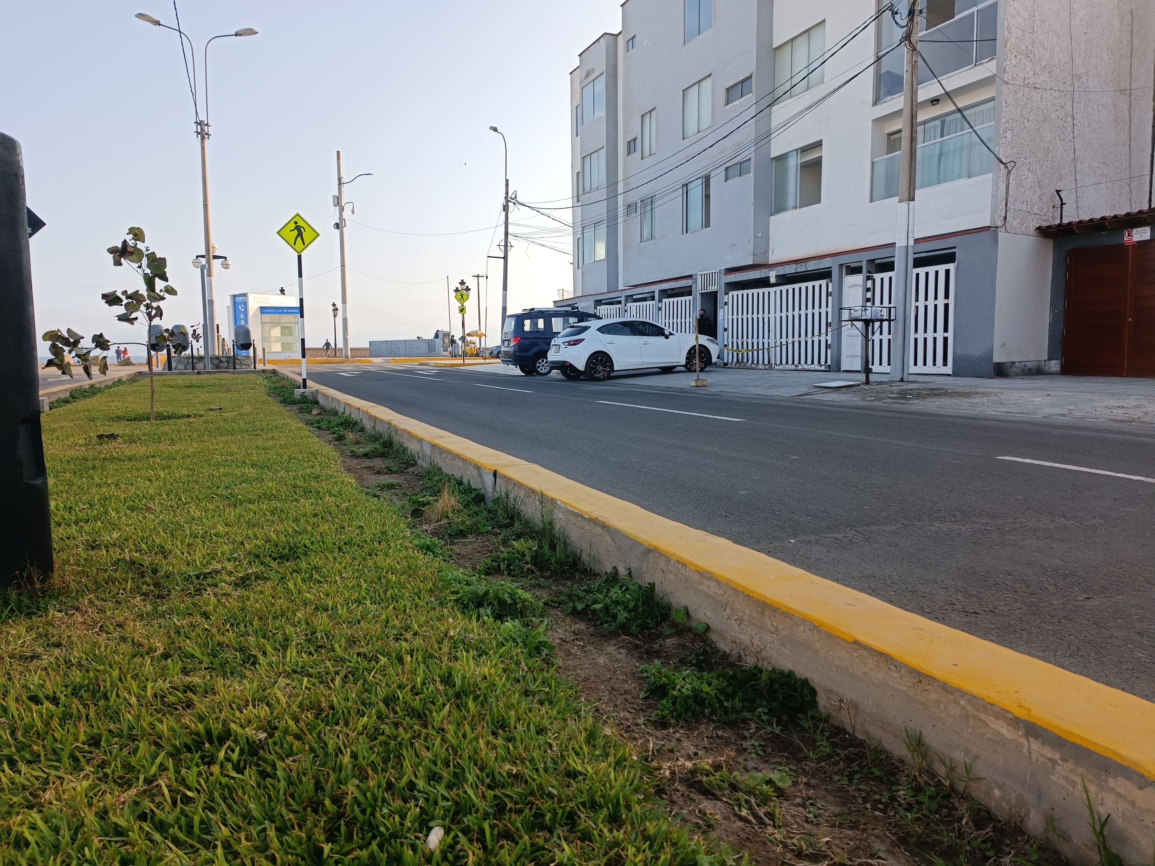 VENDO DEPARTAMENTO CON LINDA VISTA AL MAR EN CEDROS DE VILLA - CHORRILLOS. US 75000