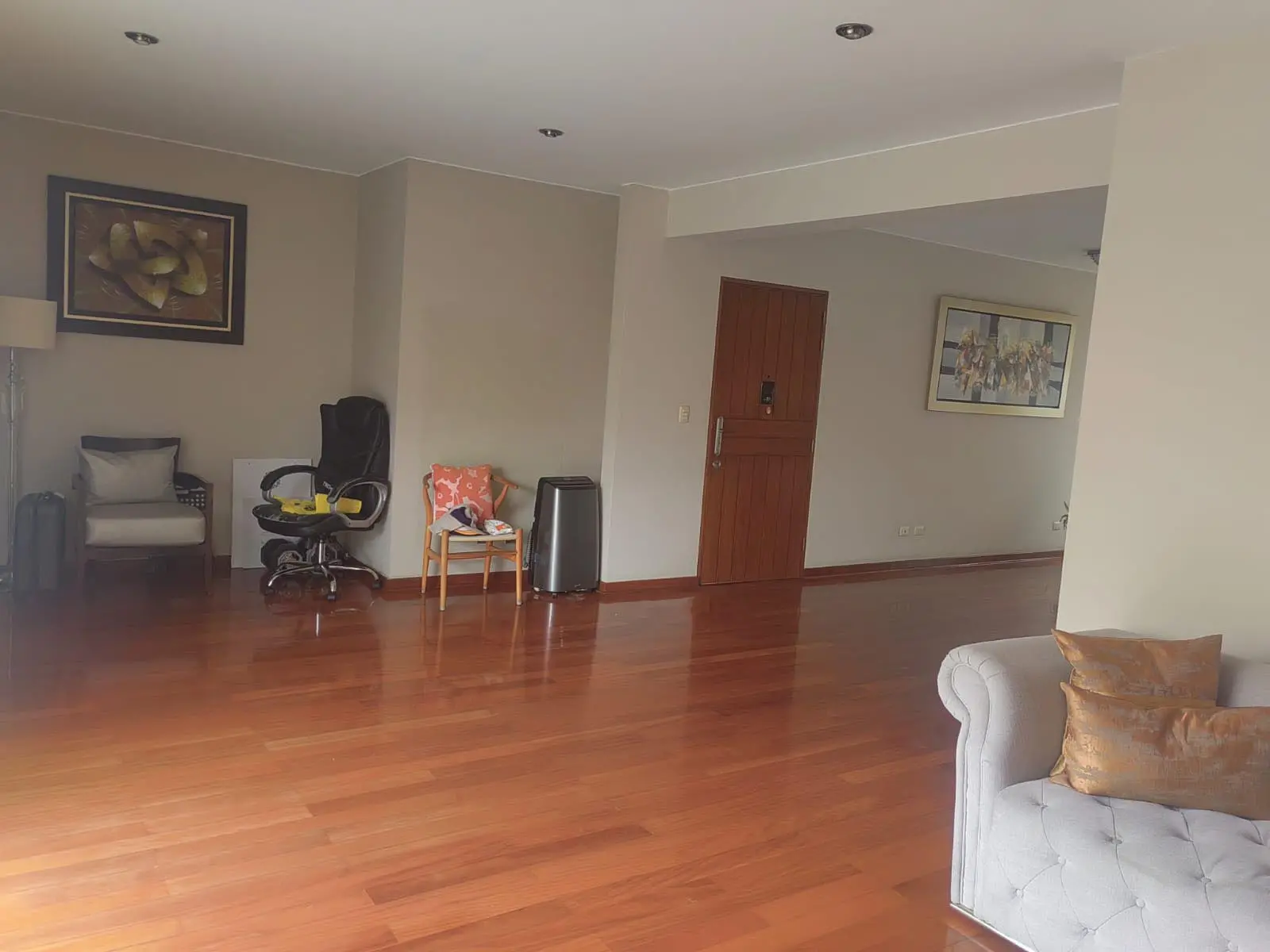 1 DEPARTAMENTO EN VENTA 