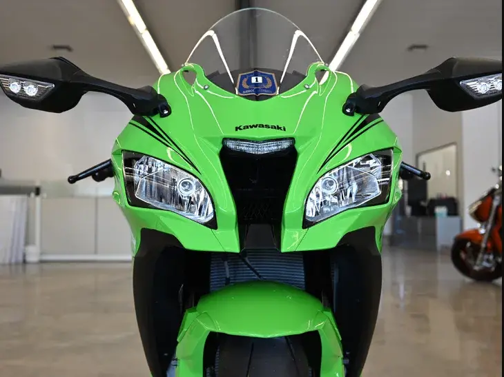 Vendo Kawasaki Ninja ZX-10RR 2019
