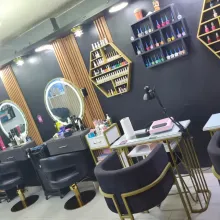TRASPASO DE PELUQUERIA - SANTA ANITA
